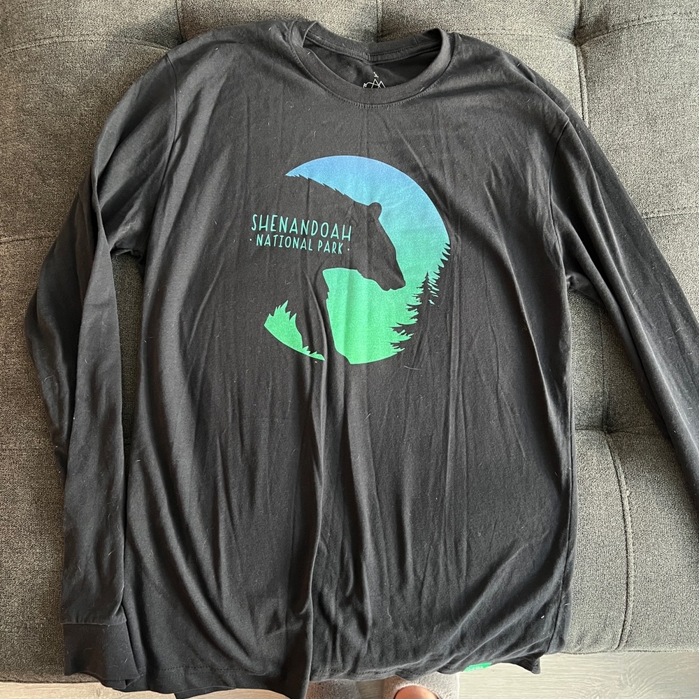 Shenandoah National Park Long Sleeve - Women’s S, NWOT